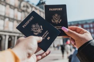 Казино без документів: коли оператор може запросити перевірку