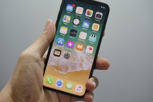 Казино на iPhone: Safari, застосунки та захист платежів